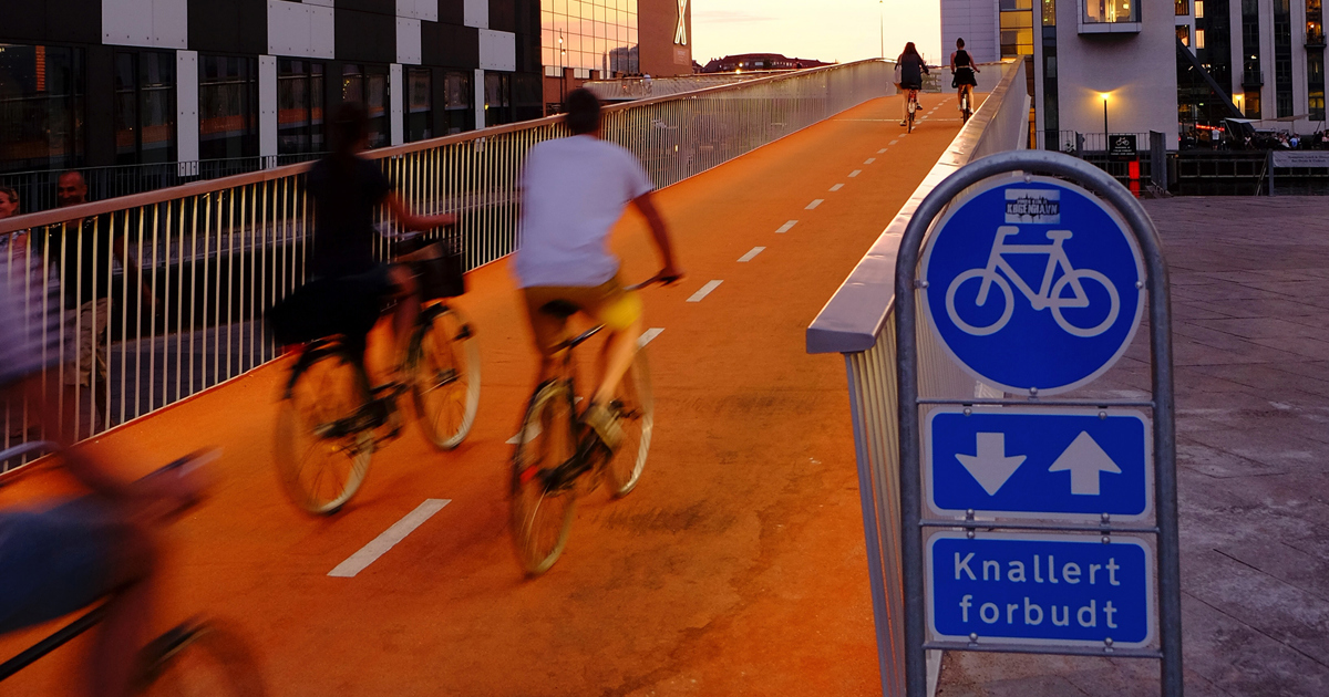 Hjernerystelse ”Solbriller, kasket og ørepropper var nødvendigt, hvis