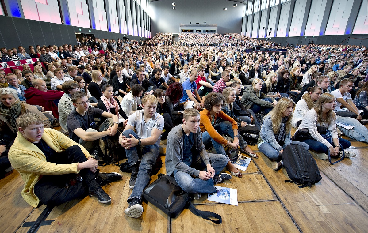 I 2018 fjernede den tidligere regering 1000 internationale studerende. Nu overvejer Ane Halsboe at dimensionere yderligere, blandt andet pga sager om dyre agenter