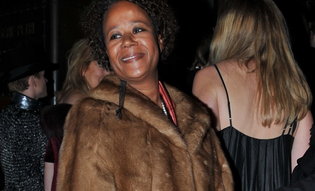 hella joof beskåret