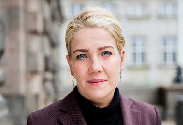 CamillaGregersenLillaJakkeSortBluse628