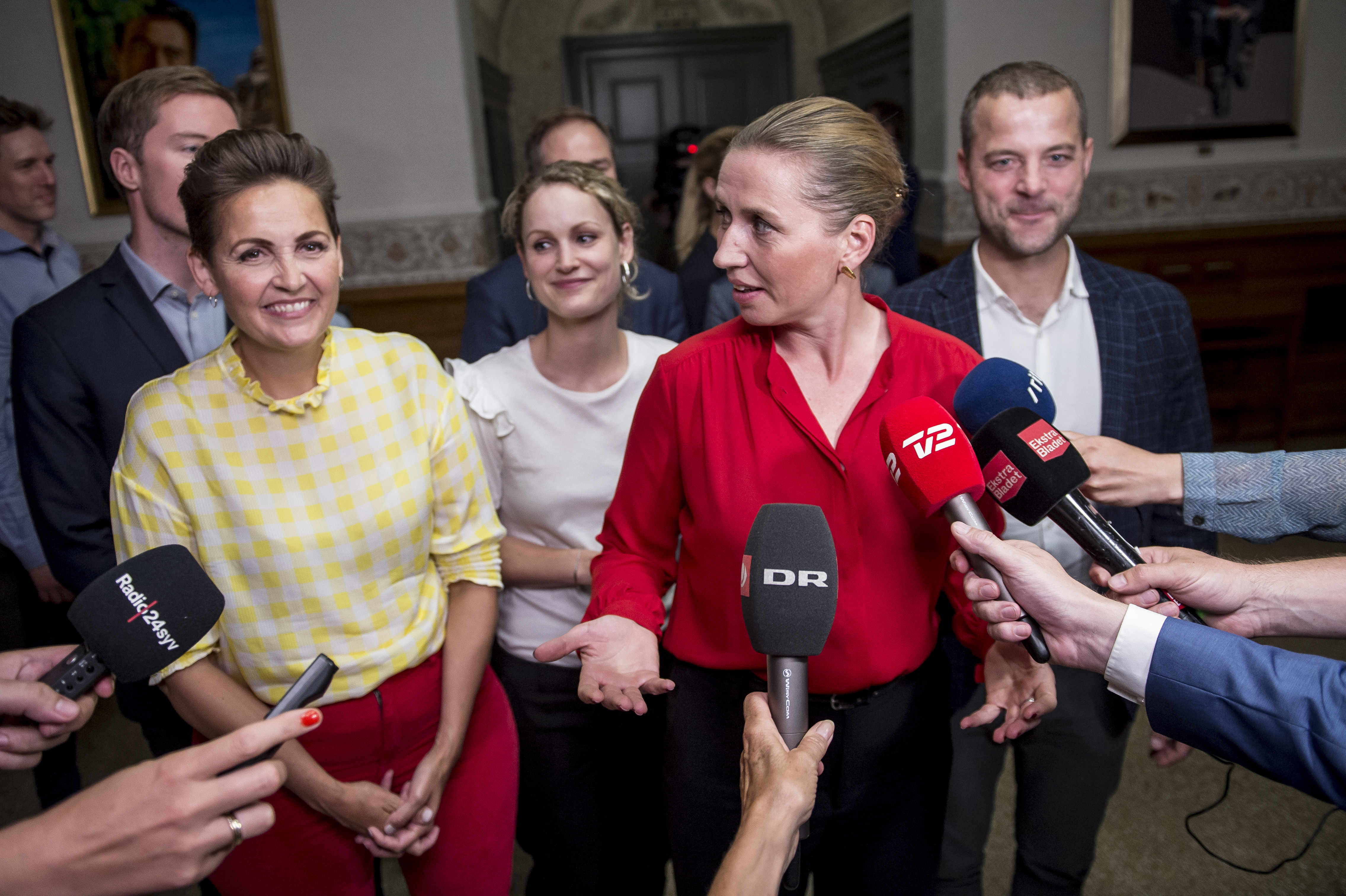 Pia Olsen Dyhr (F), Pernille Skipper (Ø), Mette Frederiksen (S) og Morten Østergaard (R).