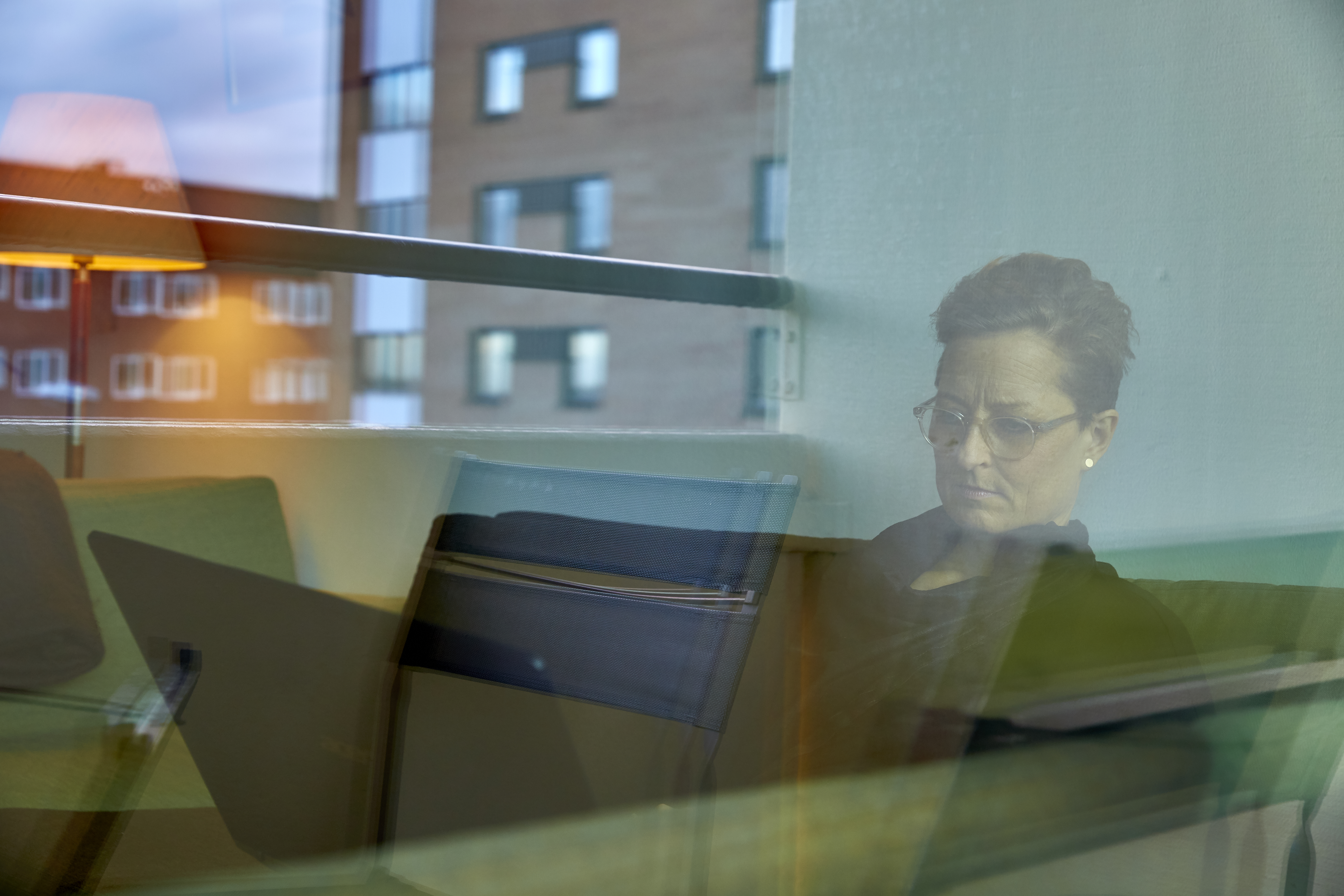 Hjemmearbejde Bag Rude