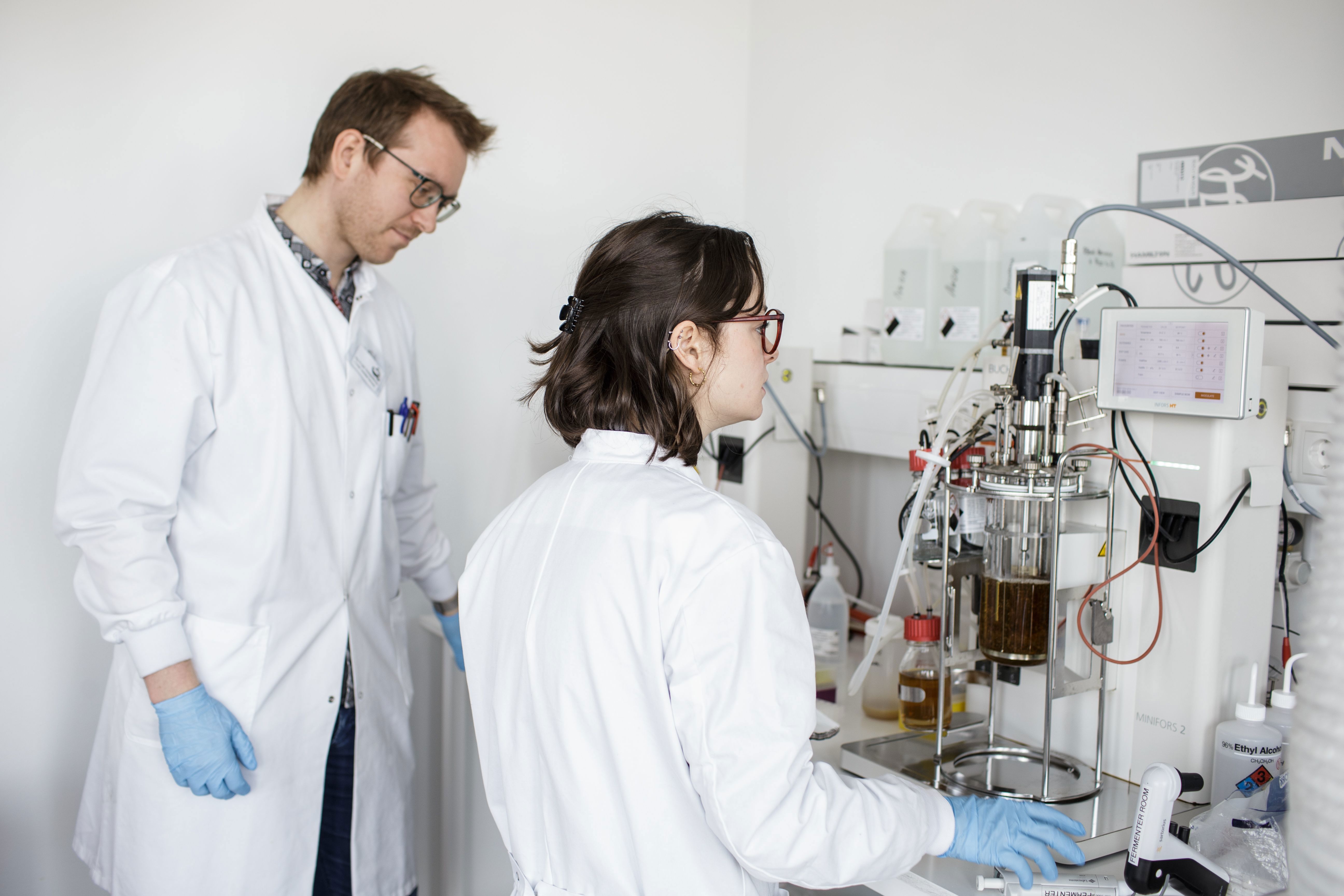 KU-forskere leder efter coronavaccine