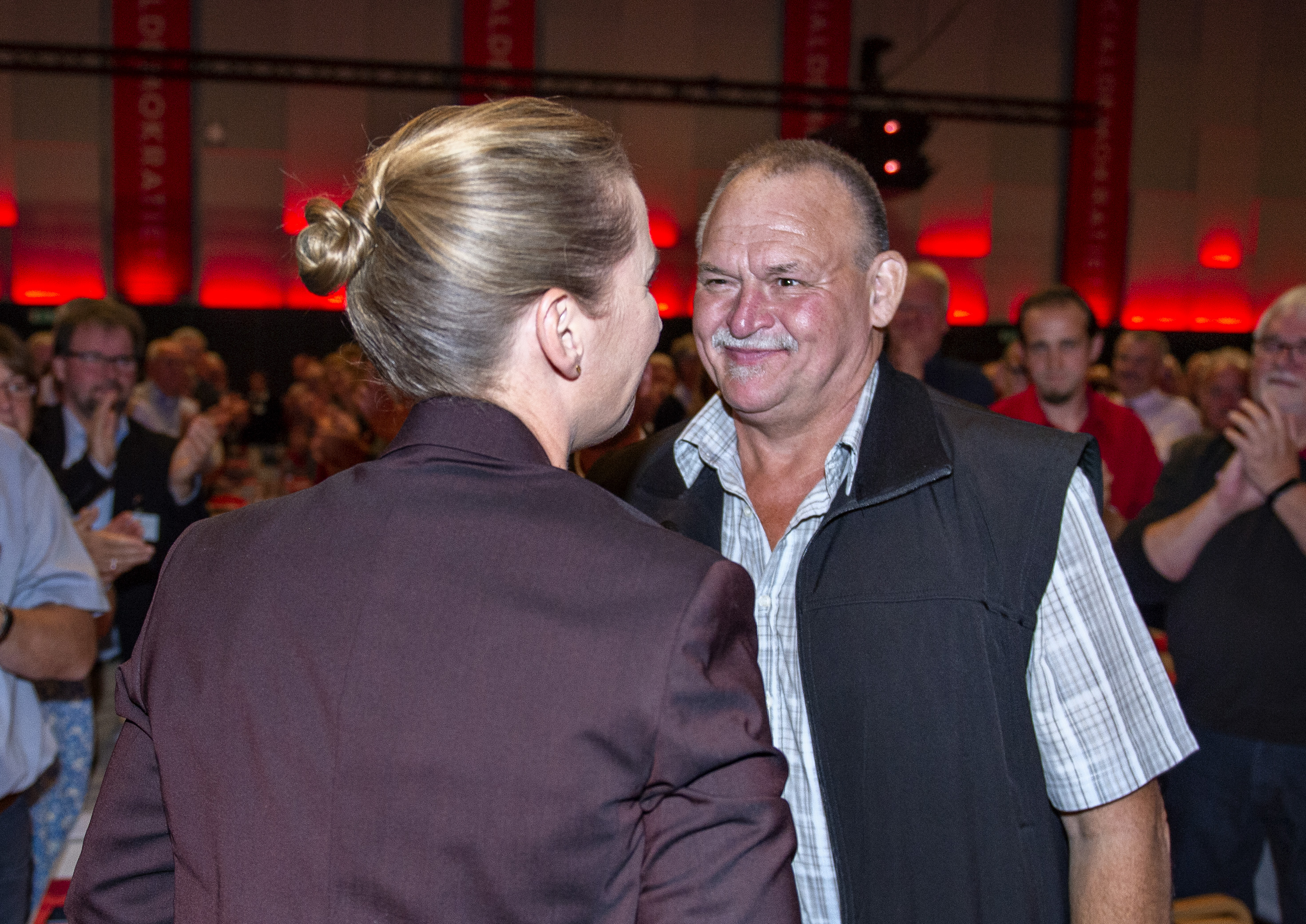 Foto af Mette Frederiksen og Arne