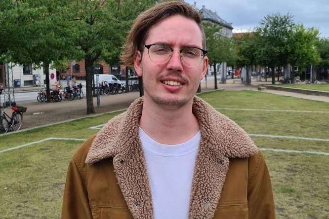 Sebastian Hall Aabyrt 