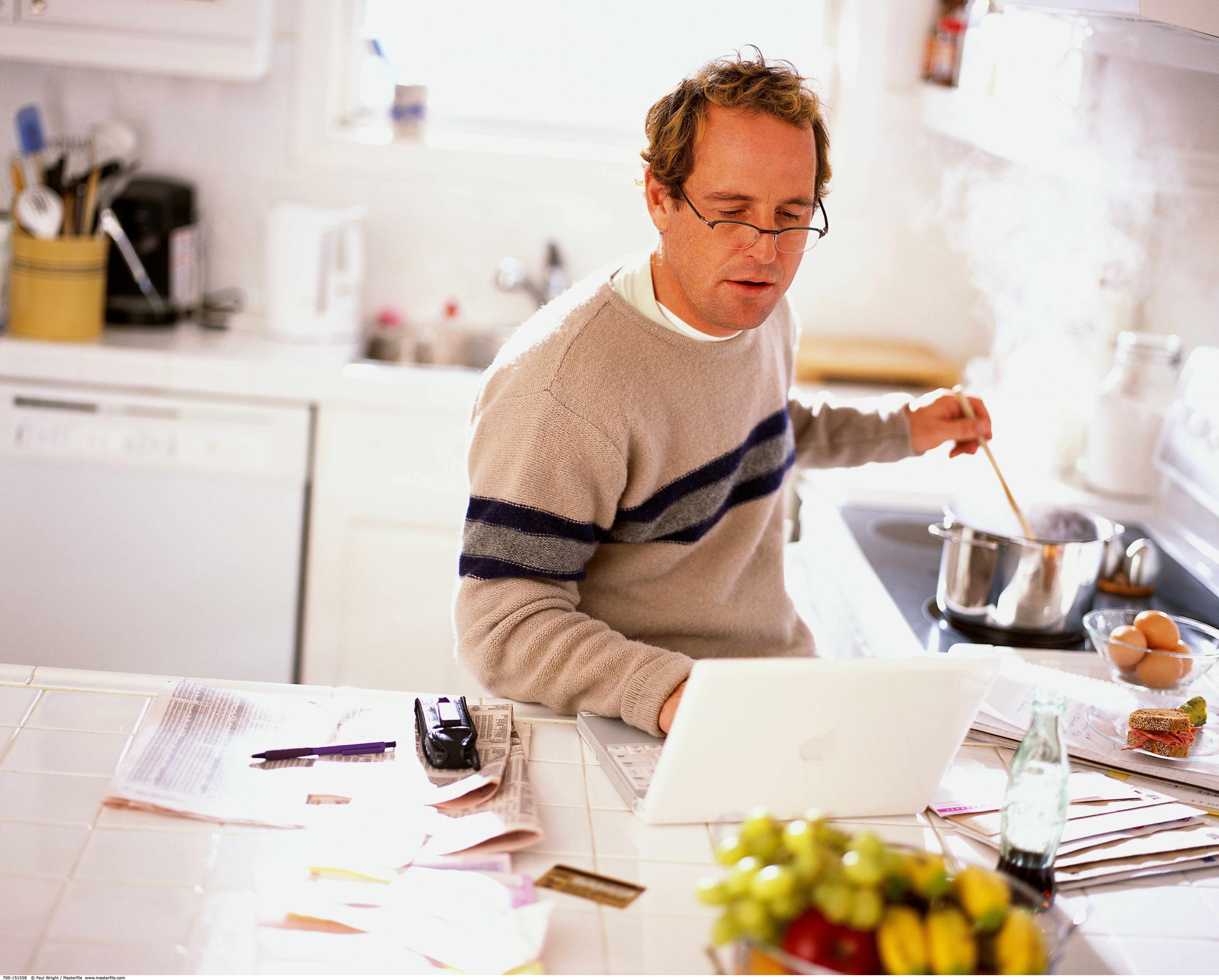 Foto af mand i Zoom-møde