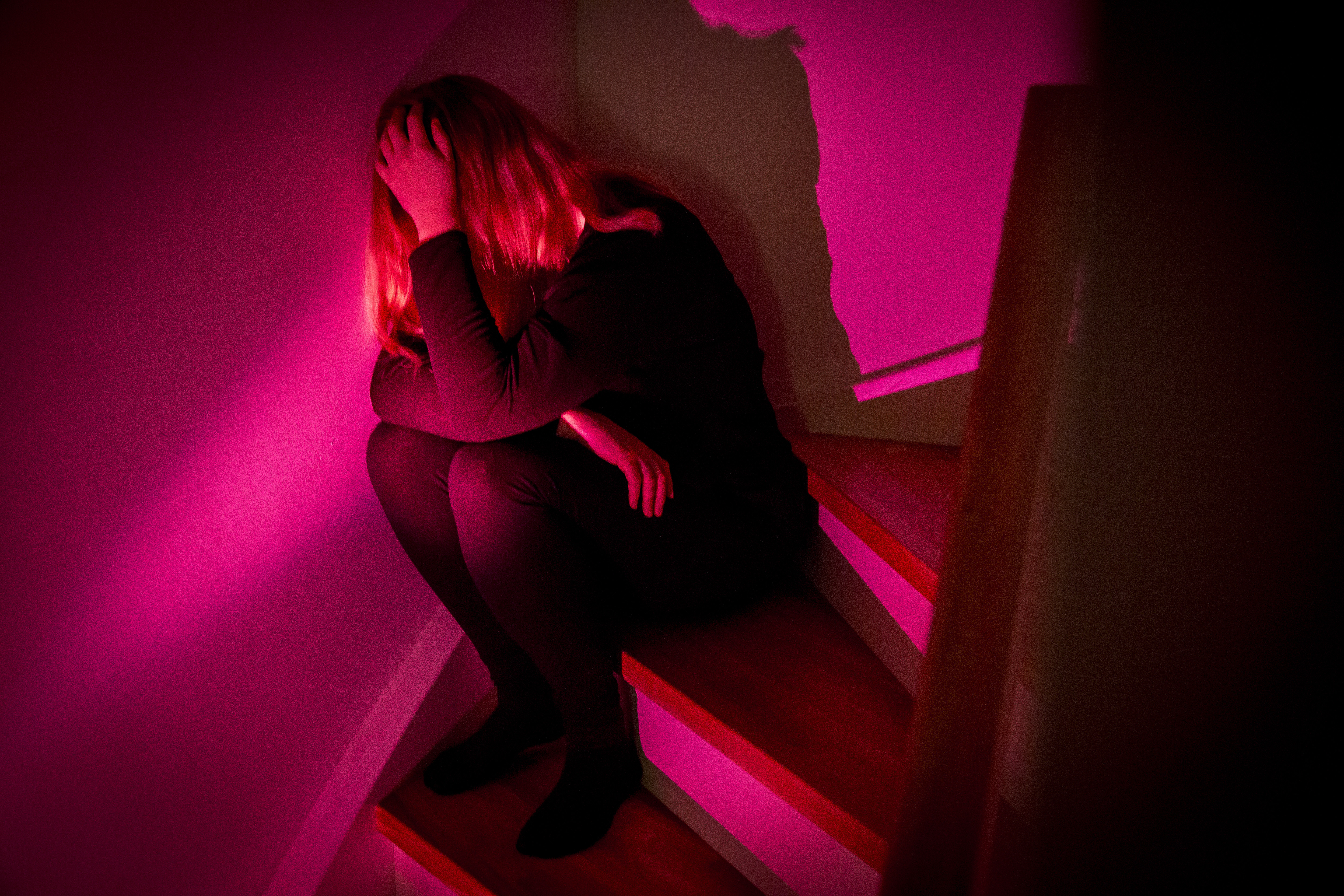 Foto af kvinde, der har det skidt