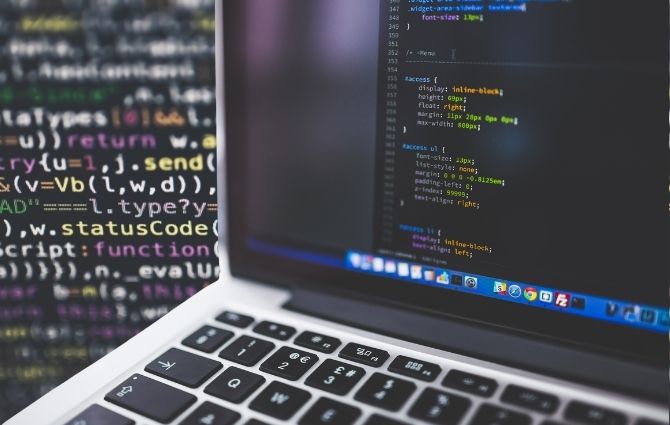 AI computer robotter vil lave HR arbejde