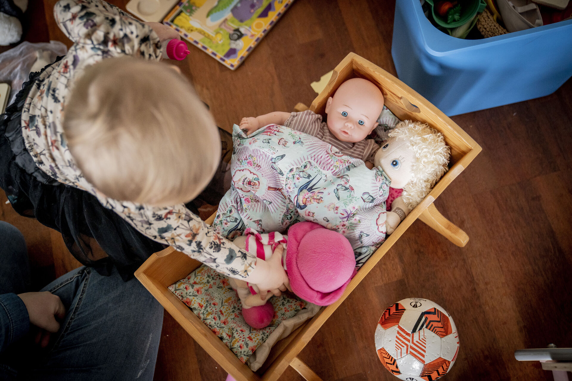 Finanssektoren giver med ny overenskomst ret til 26 ugers barsel med fuld løn og pension til både mødre og fædre/medmødre. 