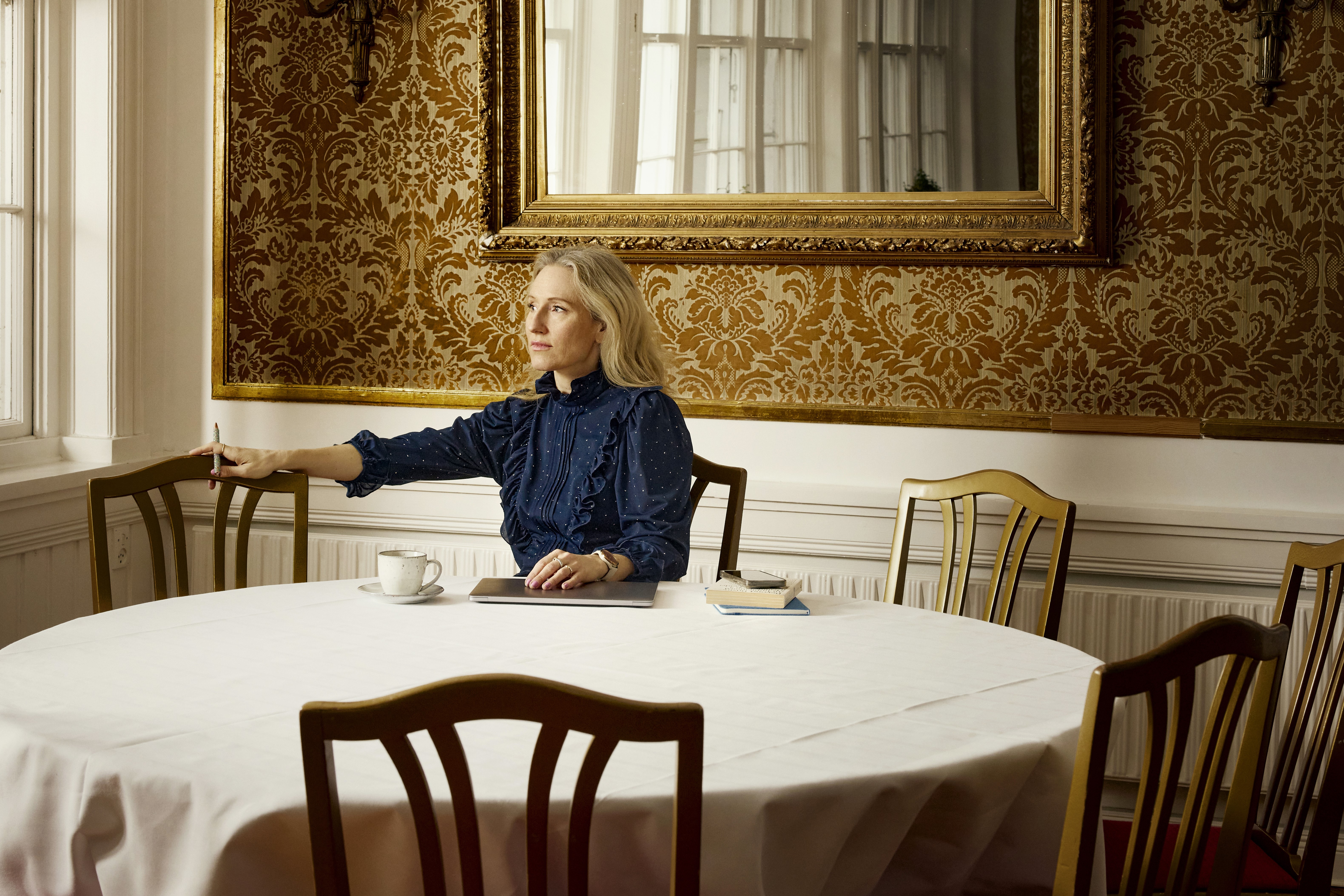 FINAL AKADEMIKER 877