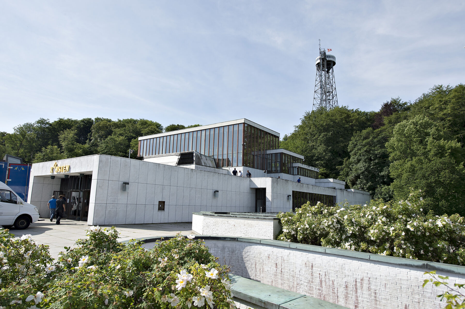 20140610 113314 L 1920X1277web