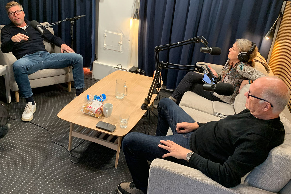 Stuidiet IMG 1983 12X8