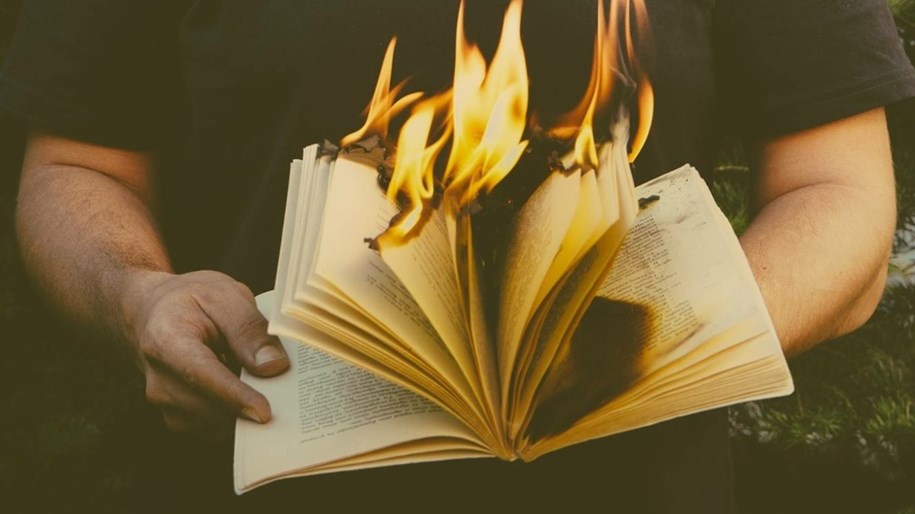brændende bog