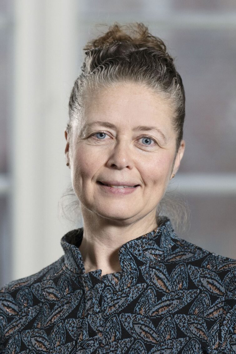Kirja Holland Thomsen (1)