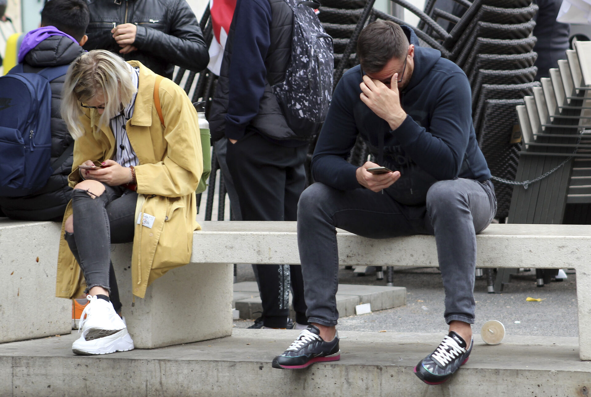 Smartphone adiction in Prague 