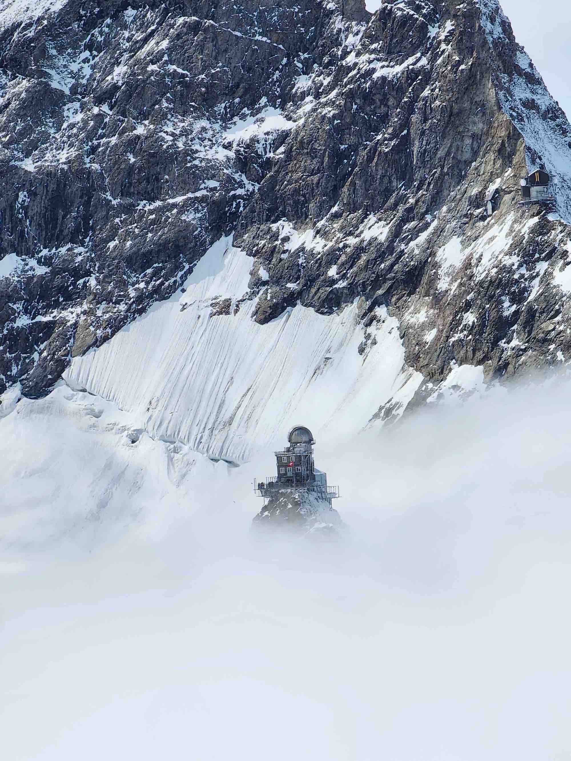 Forskningsbilleder: Sphinx observatoriet