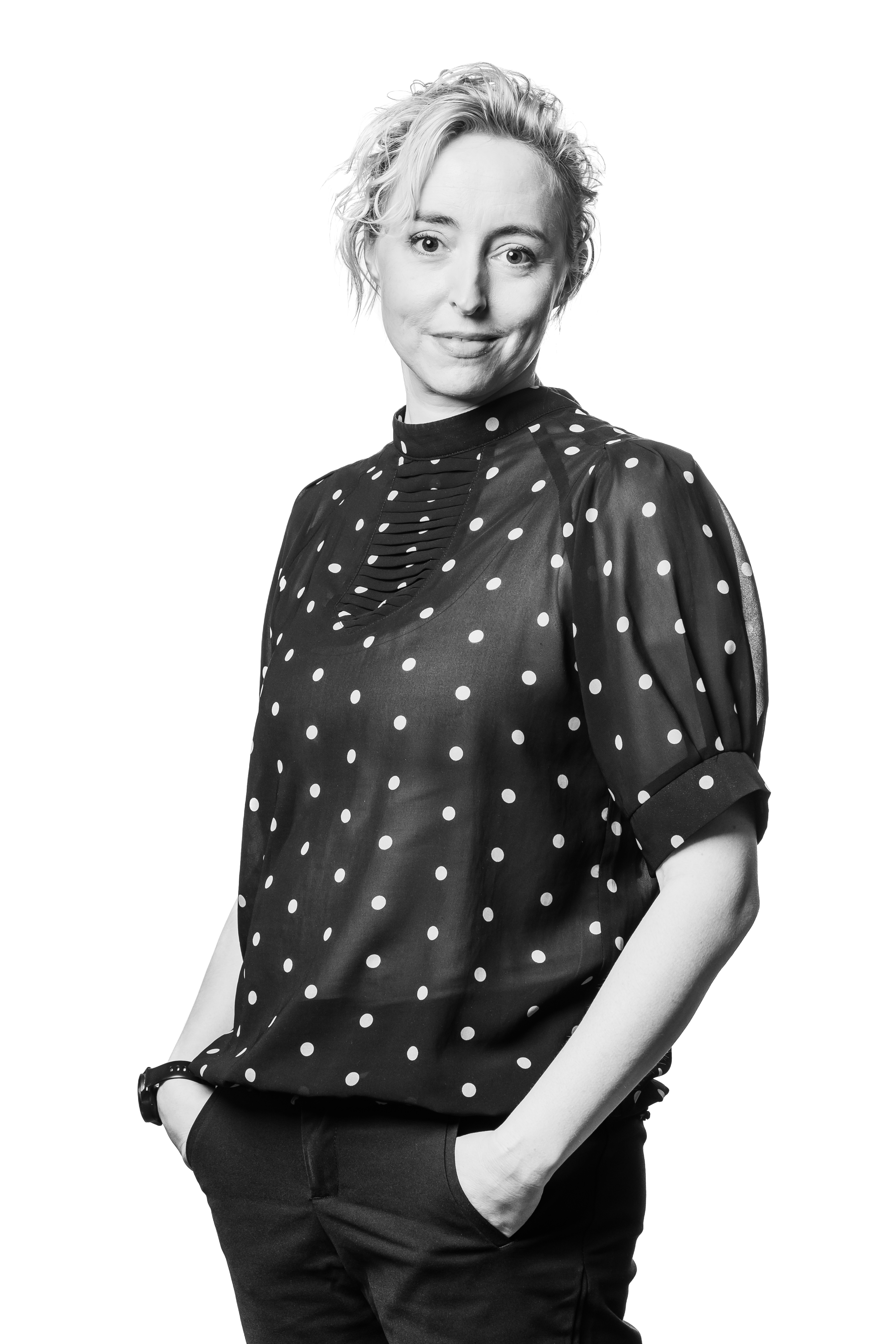 Milla Mølgaard, journalist og forfatter